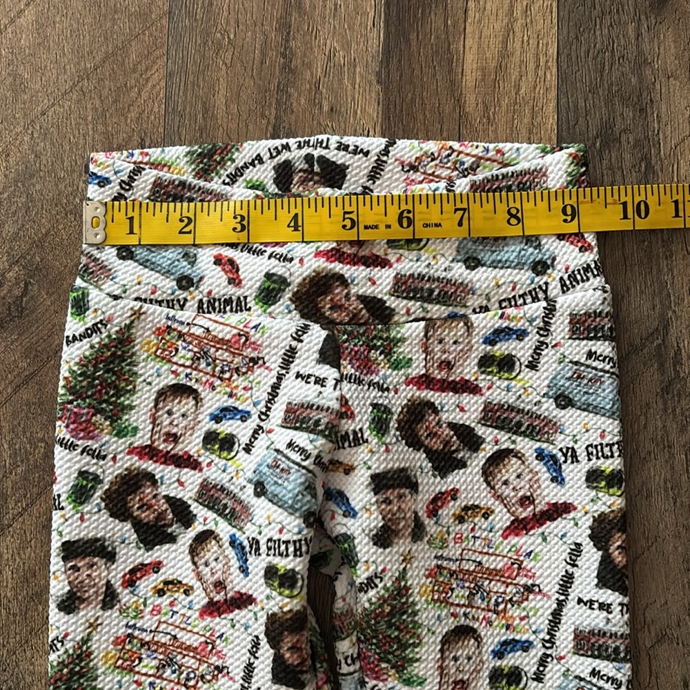 Home Alone Print Handmade Casual Leggings - Picture 2 of 7